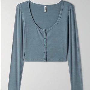 Aritzia Sunday Best Apple Longsleeve